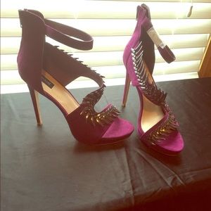 New purple size 11 sandals